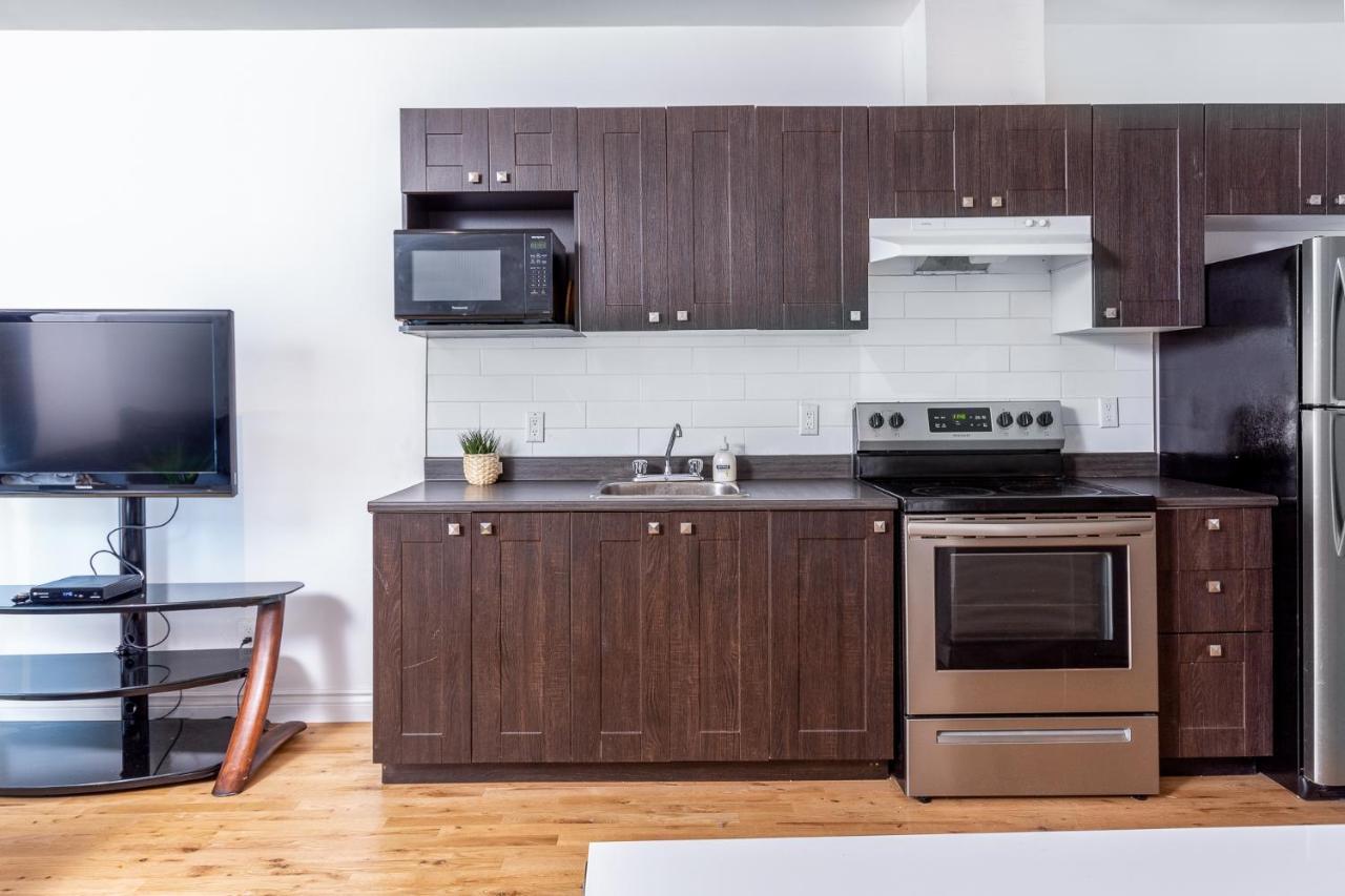 Aaa Location - Bright And Cozy Apartment มอนทรีอัล ภายนอก รูปภาพ